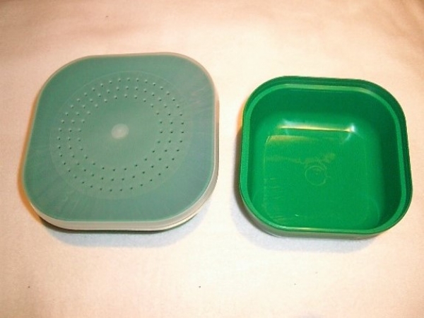 Behr Köder-Madendosen mit Deckel in 0,5 oder 0,75 ltr.